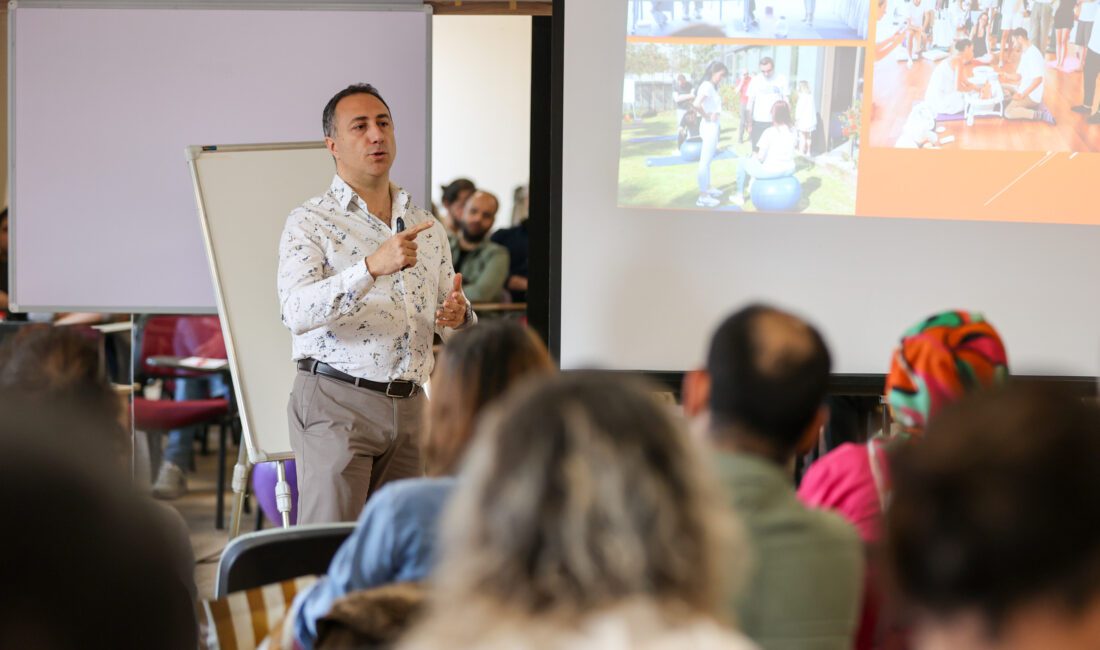 Buca’da Doğuma ve Bebekli Hayata Hazırlık Kampı Buca Belediyesi, ebeveyn olmaya hazırlanan bireyler için “Doğuma ve Bebekli