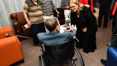 İzmir Büyükşehir Belediyesi Sosyal Yaşam Kampüsü’nde huzurevi sakinleri ve aşevi