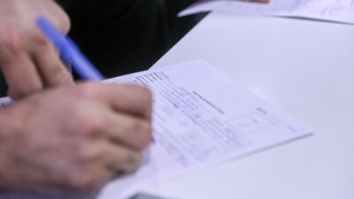 Buca Belediyesi’nin işverenle iş arayanları bir araya getirdiği Etkin İstihdam