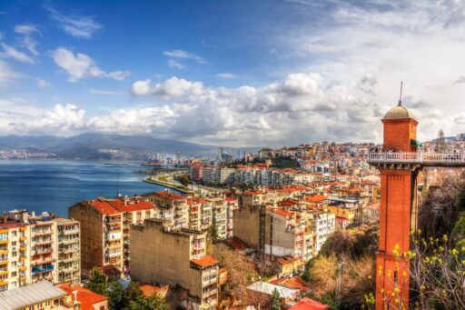 AK Parti Konak İlçe Başkanı Mehmet Sait Başdaş, yapılan araştırmaların