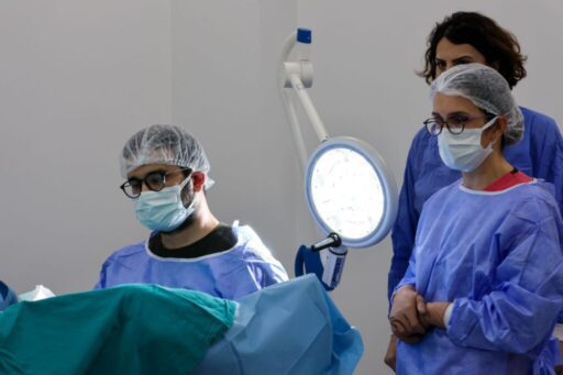 İzmir Şehir Hastanesi’nde, nadir görülen vajen kanseri tanısı alan 68