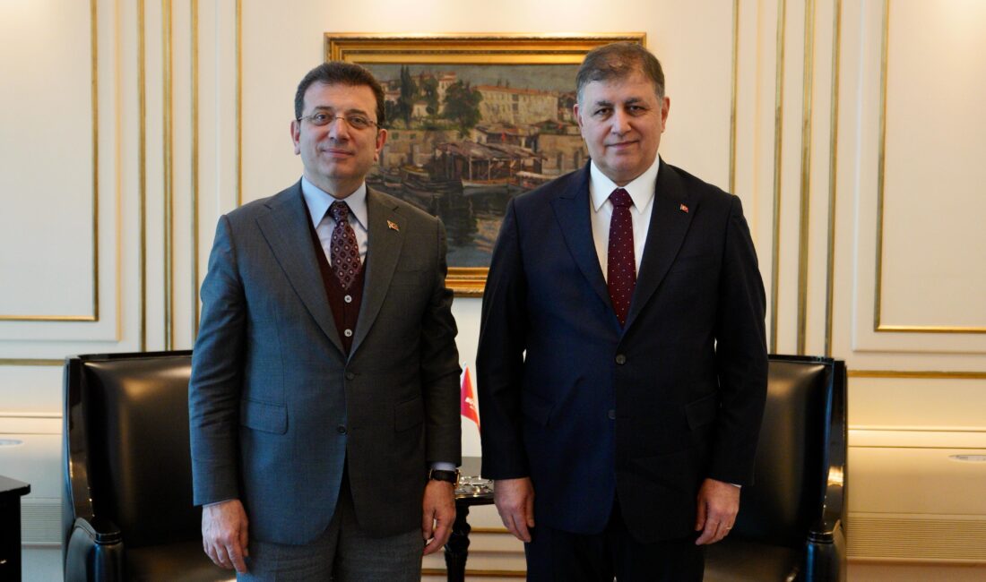 İzmir ve İstanbul’dan tarihi iş birliği İzmir Büyükşehir Belediyesi ve İstanbul Büyükşehir Belediyesi arasında riskli yapıların