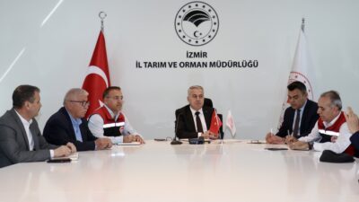 İzmir’de çiğ süt sektöründe yaşanan gelişmeleri değerlendirmek ve sektör temsilcileriyle