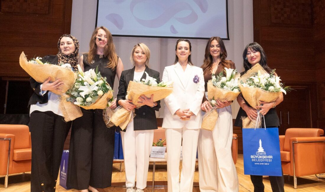 İzmir Büyükşehir Belediyesi tarafından 8 Mart Dünya Emekçi Kadınlar Günü’nde