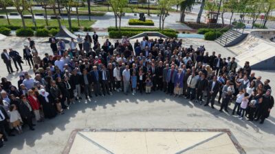 İzmir’in en büyük ailelerinden biri olan Erzurum kökenli Kırkpınar Ailesi,