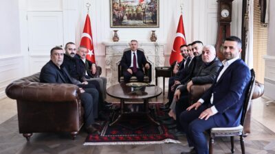 Lokantacılar Birliği Derneği Başkanı Mehmet Zeki Bulut ve beraberindeki heyet,