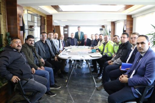 Manisa Büyükşehir Belediyesi, Manisalılara altyapı hizmetlerini eksiksiz bir şekilde ulaştırmak