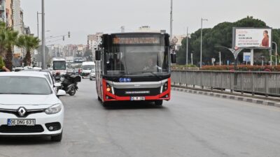 Manisa’da Ramazan Bayramı boyunca, Büyükşehir Belediyesi’ne ait resmi toplu taşıma