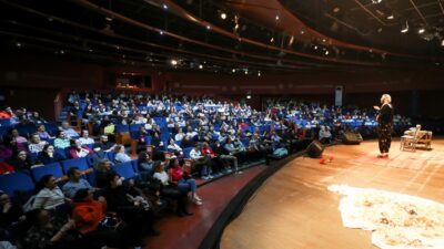 Narlıdere Belediyesi Atatürk Kültür Merkezi, Nisan ayında sanatseverleri dopdolu bir