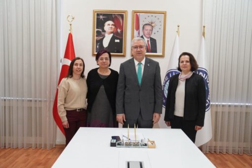 Ege Üniversitesinde, multidisipliner çalışmalar sayesinde tekstil alanlarında da üretilebilirliğin sağlanmasına