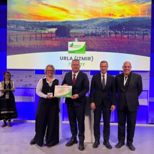 Urla Bağ Yolu dünya çapında yapılan “People's Choice” (Halkın Seçimi