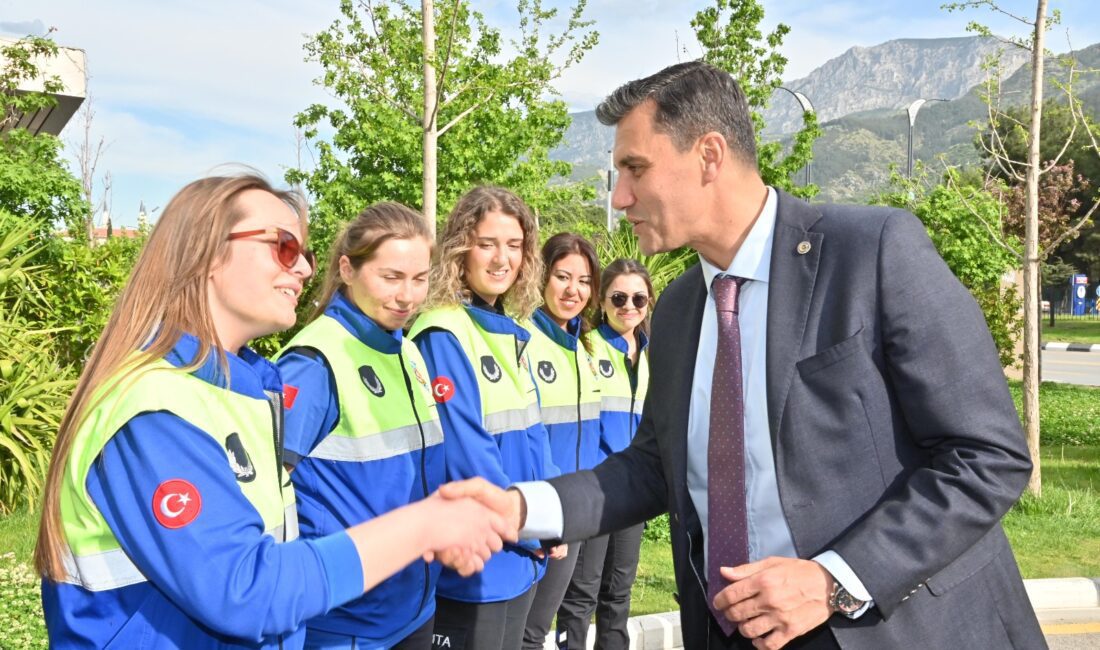 Manisa Büyükşehir Belediye Başkanı Ferdi Zeyrek’in göreve gelmesinin ardından Belediye’de