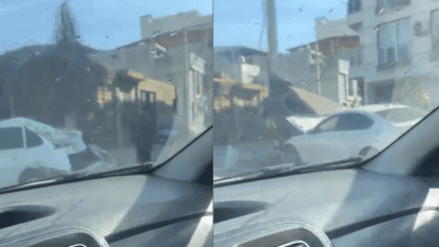 İzmir’in Buca ilçesi Göksu Mahallesi, İnkilap İZBAN durağı mevkiinde birden