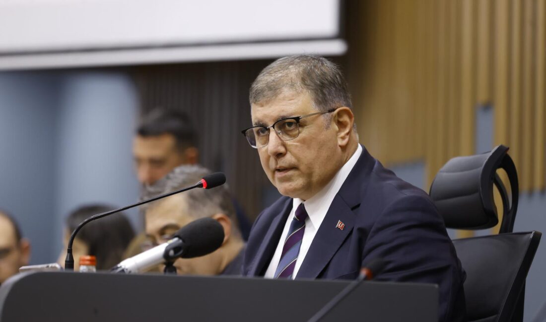 Tugay “Yazıklar Olsun” Cemil Tugay, İZSU çalışanları gurur duyduğumuz insanlardır. Böyle bir iftirayı