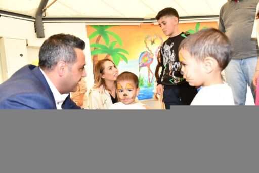 Ramazan Bayramı’nın coşkusu Çiğli’de çocukların neşesiyle taçlandı. Çiğli Belediye Başkanı