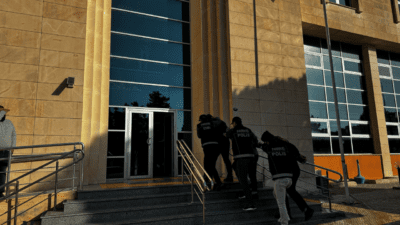 Çeşme ve Seferihisar Cumhuriyet Başsavcılıkları koordinesinde, İzmir Emniyet Müdürlüğü Çeşme