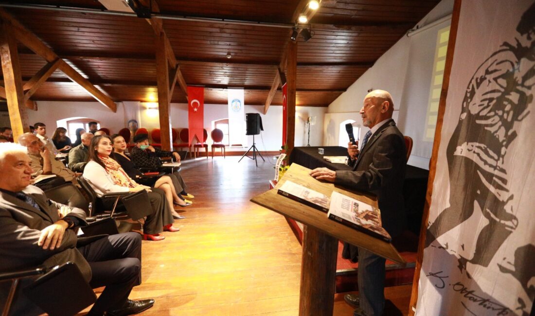 Efes Selçuk Belediyesi'nin katkılarıyla basılan, DEÜ Efes Meslek Yüksekokulu tarafından