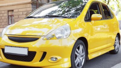 İzmir’de üniversitelerin ekle-sil haftası öncesi ailelerinin yanına gitmek isteyen öğrenciler,