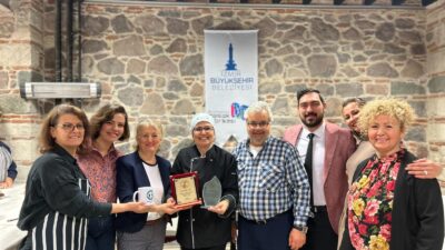 İzmir Büyükşehir Belediyesi Meslek Fabrikası’nda sağır ve işitme engellilere yönelik