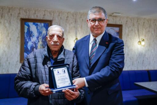 İzmir Büyükşehir Belediye Başkanı Dr. Cemil Tugay, 8 Nisan Dünya