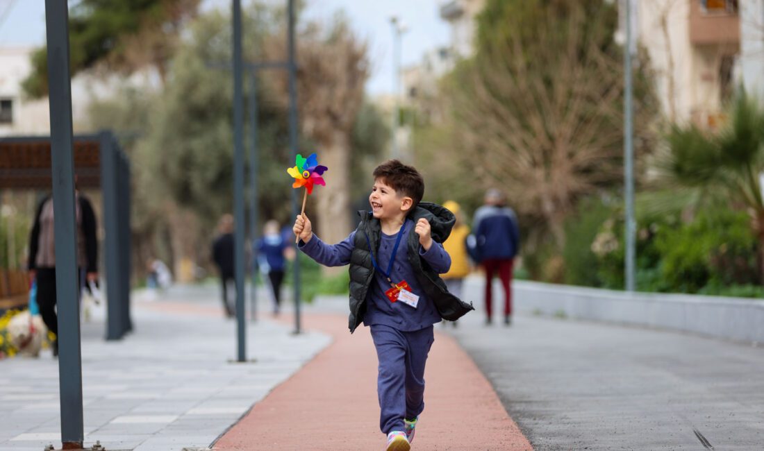 Görev süresinin ilk yılında sosyal belediyecilik uygulamaları ile dikkat çeken
