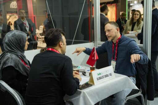 İzmir’in dünya markası Marble İzmir, her yıl dünya ticaretinin önemli