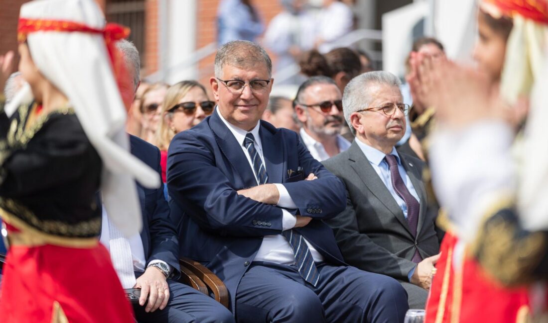 İzmir Büyükşehir Belediyesi, İzmir Ticaret Odası ve İzmir Ekonomi Üniversitesi’nin