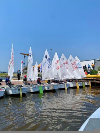 İzmir Büyükşehir Belediyesi, 23 Nisan Ulusal Egemenlik ve Çocuk Bayramı