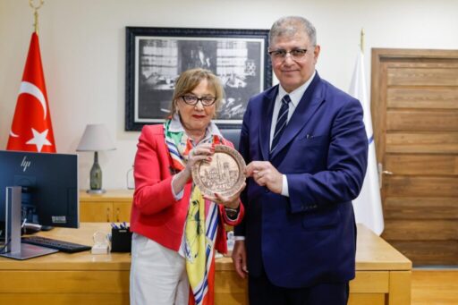 İzmir Büyükşehir Belediye Başkanı Dr. Cemil Tugay, Bosna-Hersek’in Ankara Büyükelçisi