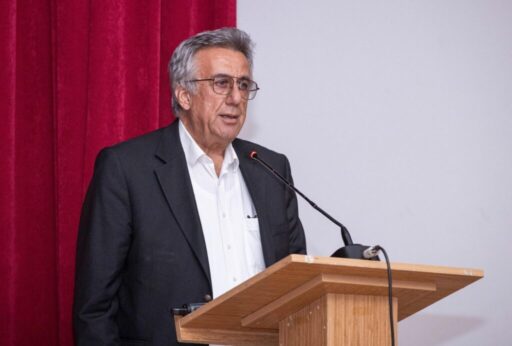 İzmir Büyükşehir Belediye Başkanı Dr. Cemil Tugay, Foça’nın eski belediye