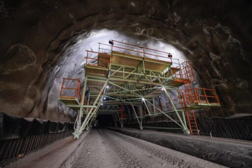 İzmir Büyükşehir Belediye Başkanı Dr. Cemil Tugay’ın ulaşım yatırımlarındaki hamleler