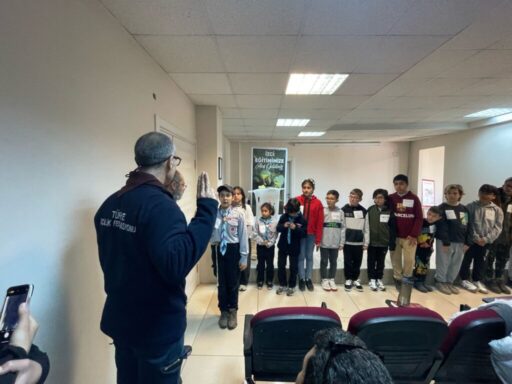 Çiğli Belediyesi tarafından çocuklara doğayla iç içe, eğitici ve eğlenceli