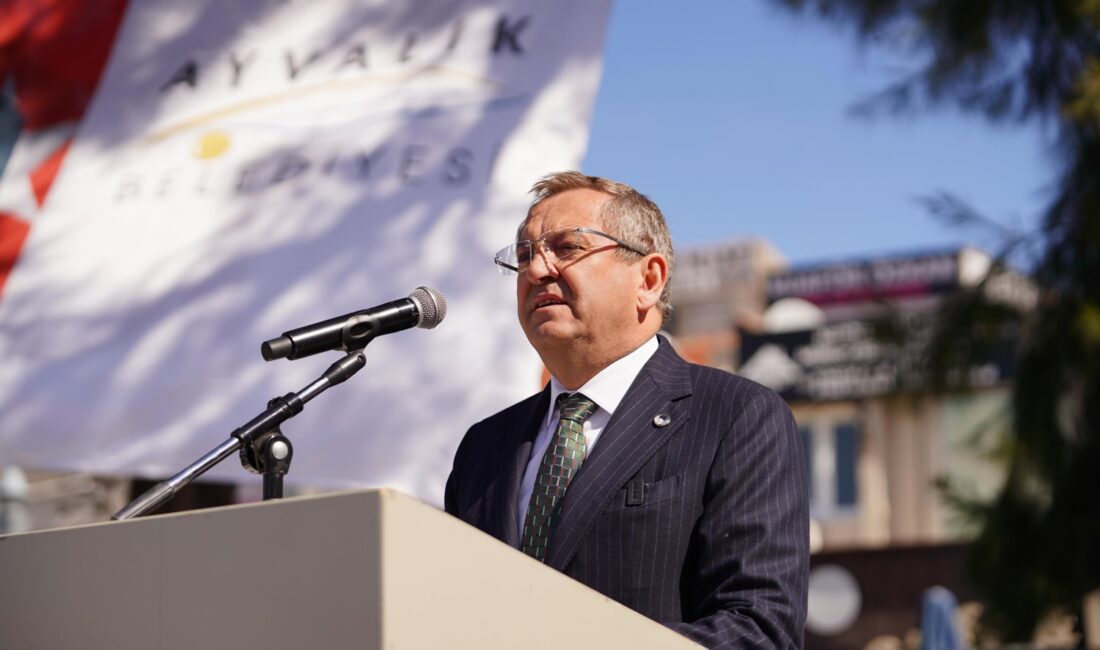 Türkiye Cumhuriyeti'nin kurucusu Gazi Mustafa Kemal Atatürk’ün Ayvalık'a gelişinin 91’inci