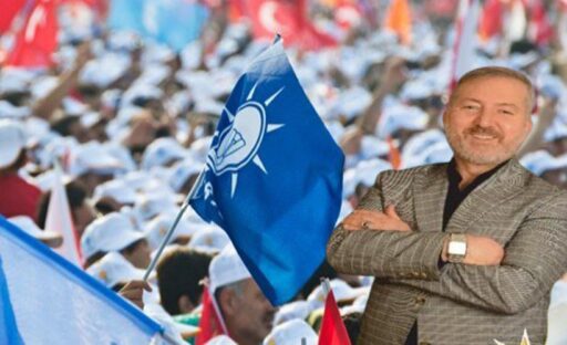 Ak Parti Bayraklı’da önemli bir istifa olayı yaşanıyor. Belediye meclis