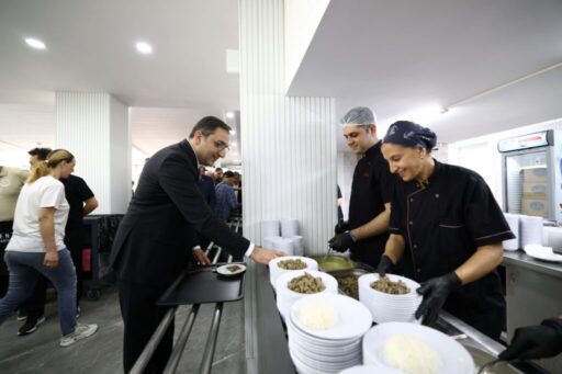 Balçova Belediyesi, bir süredir yapımı devam eden Kent Lokantası ve