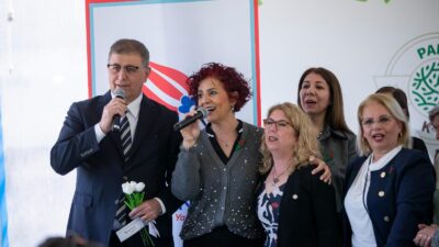 Dr. Cemil Tugay, İzmir Büyükşehir Belediyesi olarak Alzheimer, Parkinson, diyabet,