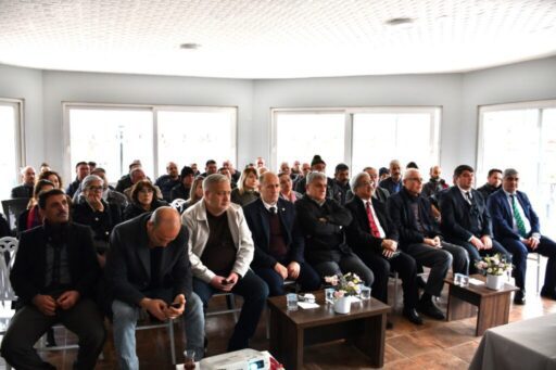 Manisa Büyükşehir Belediyesi üreticilerin kooperatifler çatısı altında birleşmesi ile ilgili