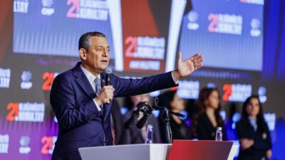 CHP'de olağanüstü kurultay talebi ve devam eden olağan kongre takviminin