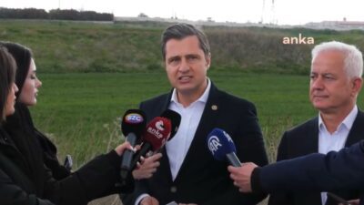 Yücel ve Güneşhan, ziyaret çıkışında Silivri Cezaevi önünden basın mensuplarına