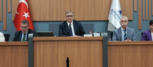 Başkan Tugay: “İktidarlar hiç ummadığınız kadar hızlı değişebilir, hangimizi, nereye