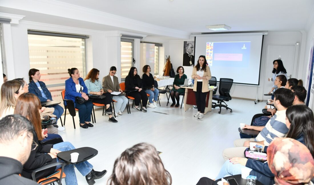 Çiğli Belediyesi, kadına yönelik şiddetle mücadeleye dikkat çekmek ve personel