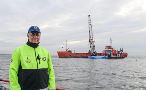 İzmir Büyükşehir Belediyesi, Pazartesi günü (28 Nisan) Cumhuriyet Halk Partisi