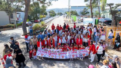 Güzelbahçe Belediyesi Kampüs Anaokullu, İzmir Ekonomi Üniversitesi Çocuk Üniversitesi Uygulama