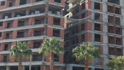 Menemen sahte inşaat ruhsatı skandalı İzmir’i sarstı. Sahte belediye kaşesiyle