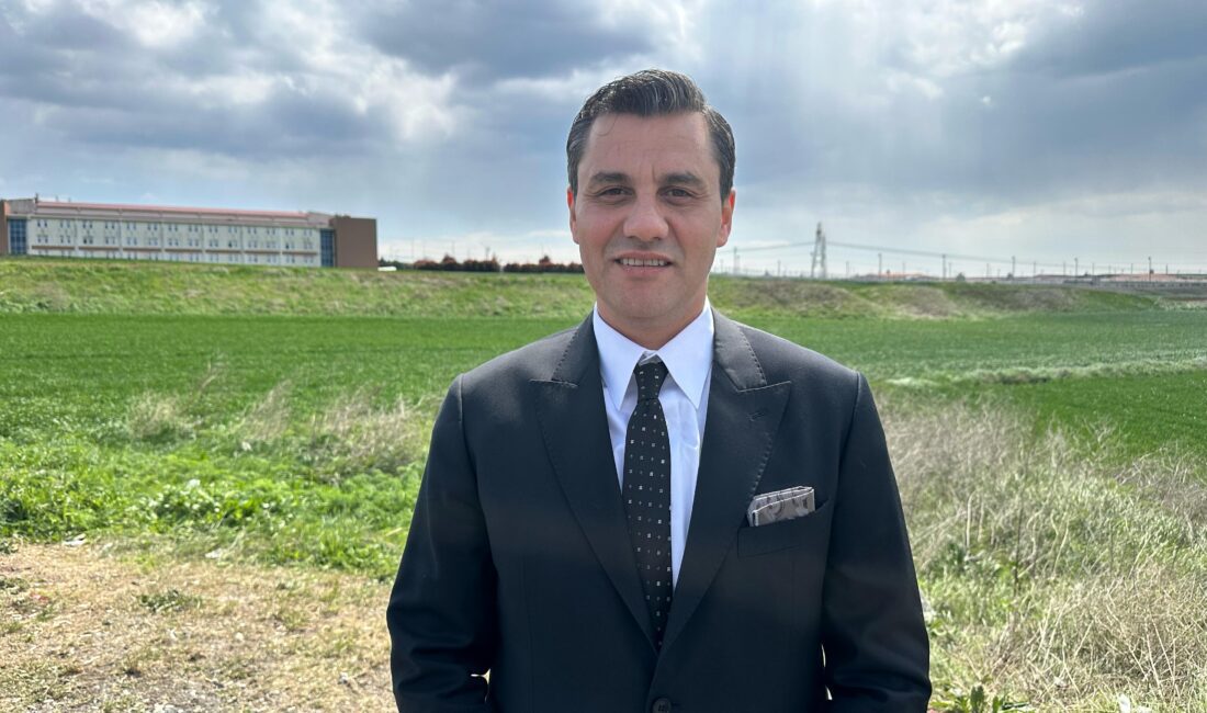 Manisa Büyükşehir Belediye Başkanı Mimar Ferdi Zeyrek, CHP’nin Cumhurbaşkanı Adayı