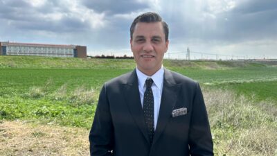 Manisa Büyükşehir Belediye Başkanı Mimar Ferdi Zeyrek, CHP’nin Cumhurbaşkanı Adayı