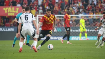 Göztepe'nin galibiyet hasreti 11, Beşiktaş'ın ise 3 maça çıktı.