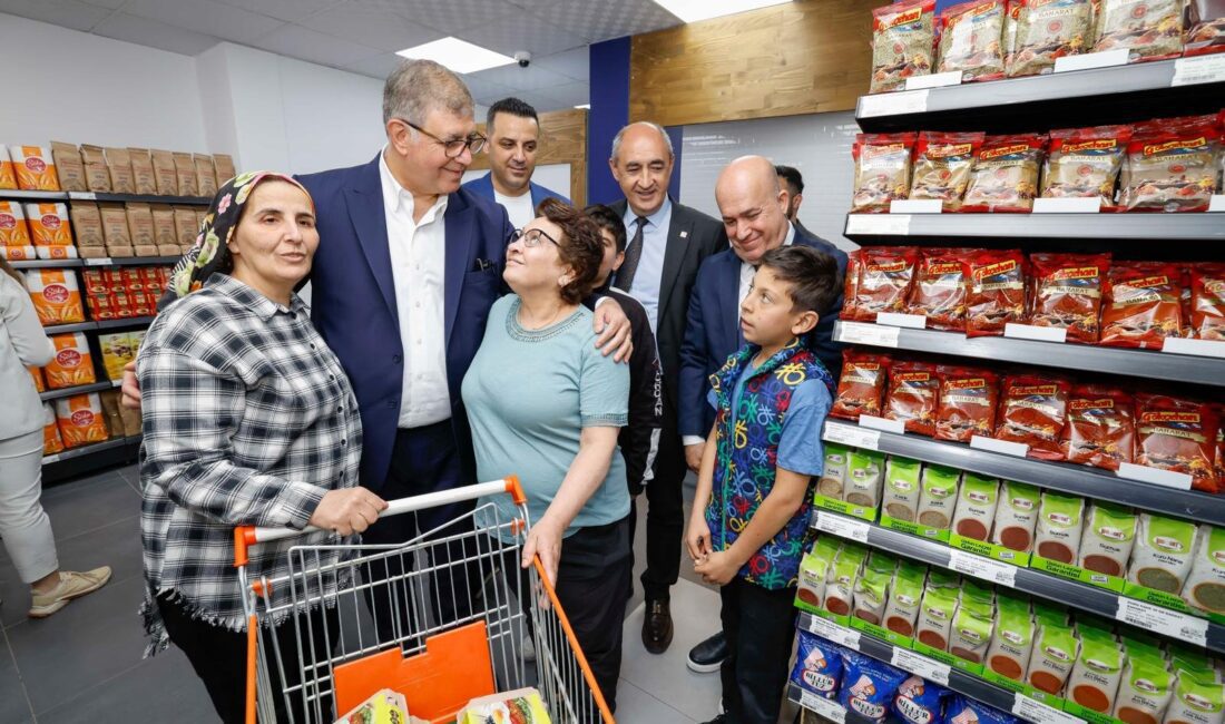 İzmir Tanzim Satış Marketleri’nin (İZMAR) ikinci şubesi, İzmir Büyükşehir Belediye