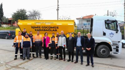 Karabağlar Belediye Başkanı Helil Kınay, belediye hizmetlerinde kamucu bir anlayış