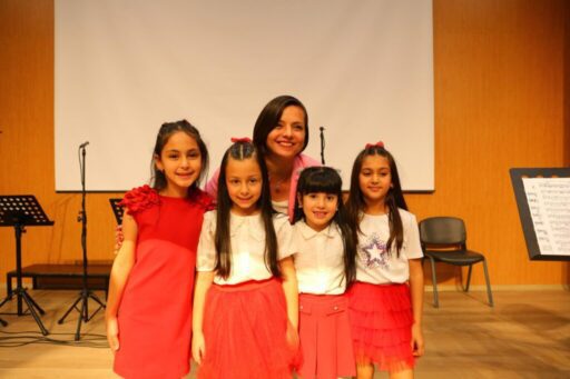 Çocuklar bayramı Karabağlar’da renkli etkinliklerle kutladı Karabağlar Belediyesi, 23 Nisan